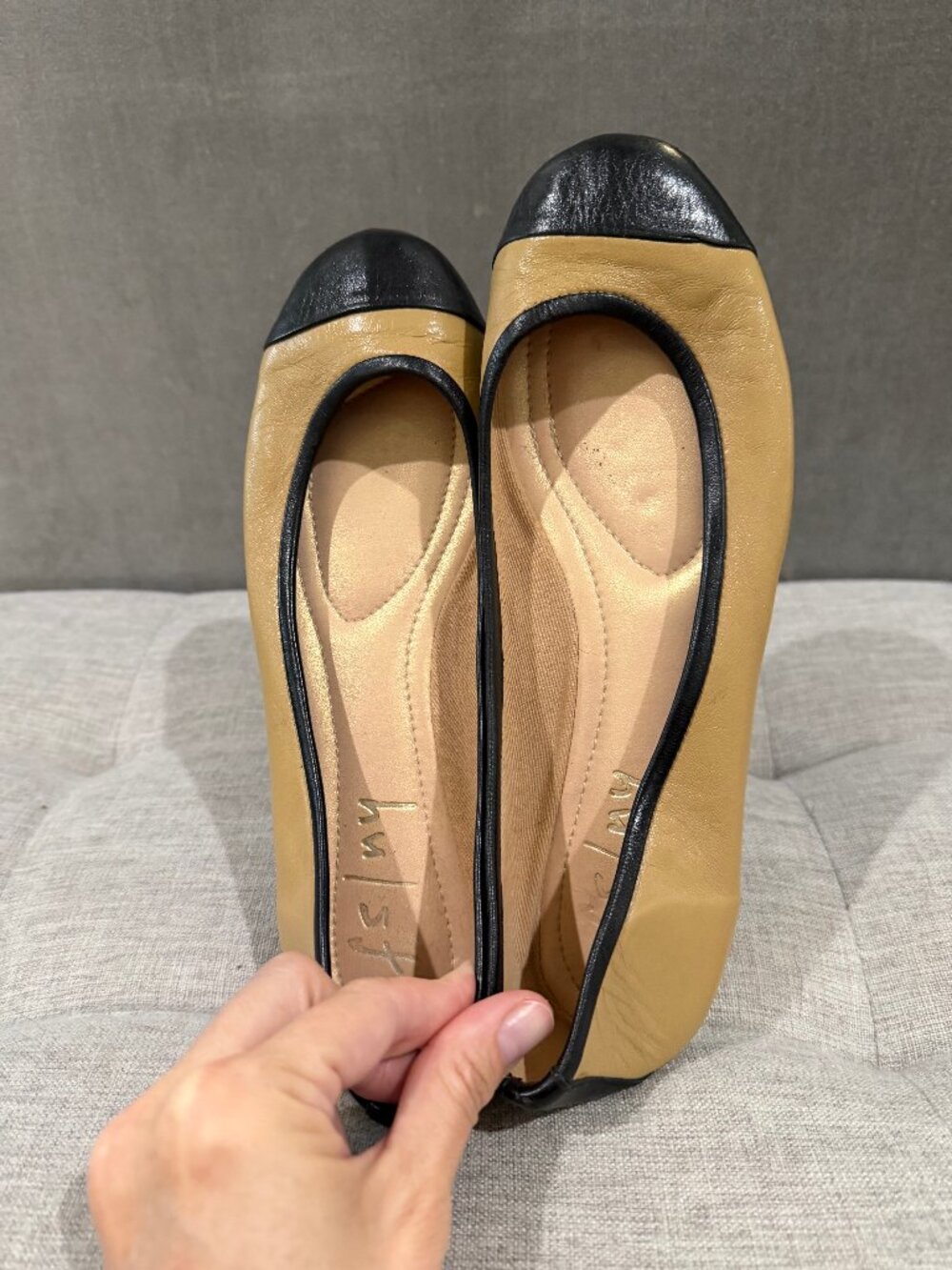 FSNY Tan & Black Two-Tone Flats, Size 8